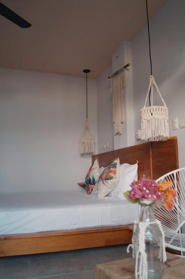Alive Beach House Transito Extérieur photo